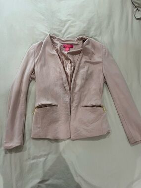 Catherine Light Blush Pink Fitted Zip-Pocket Blazer